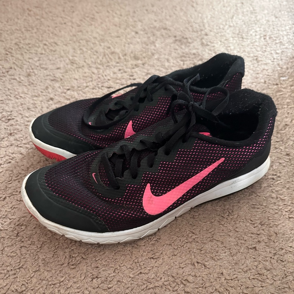 Nike Flex Experience RN 4